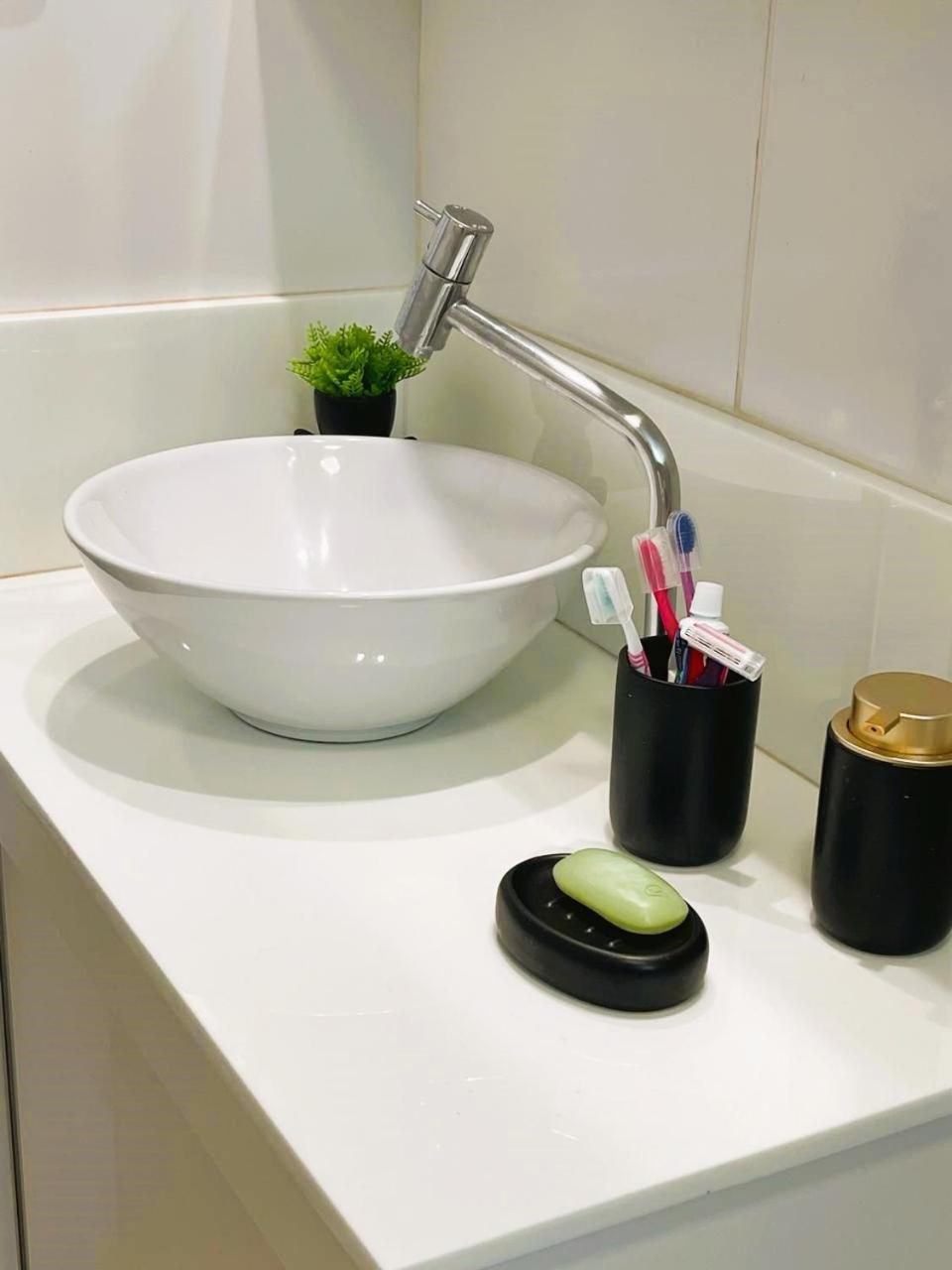 Apartamento De 3 Ambientes Com Aconchego E Excellente Localizacao Salwador Zewnętrze zdjęcie