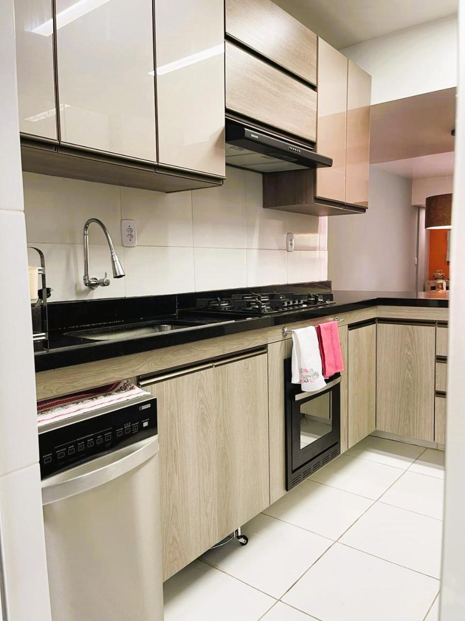 Apartamento De 3 Ambientes Com Aconchego E Excellente Localizacao Salwador Zewnętrze zdjęcie